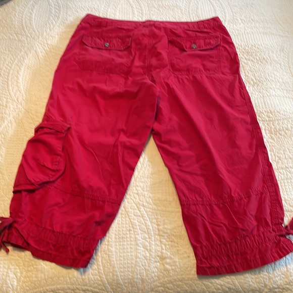 London Jean Chino Capris. Red. Size 14 - Picture 6 of 12